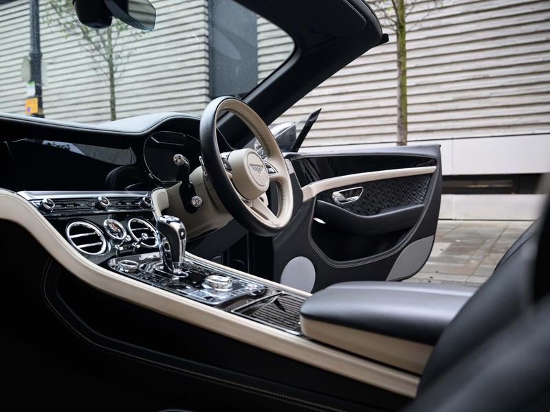 Used Bentley Continental 2021 for sale - 76710247: Photo 16