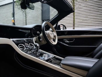 Used Bentley Continental 2021 for sale - 76710247: Photo