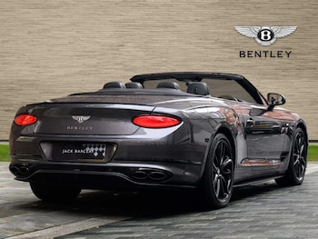 Used Bentley Continental 2021 for sale - 76710247: Photo