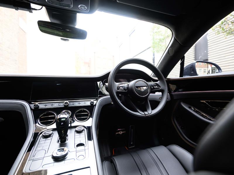 Used Bentley Continental 2025 for sale - 76265960: Photo 10