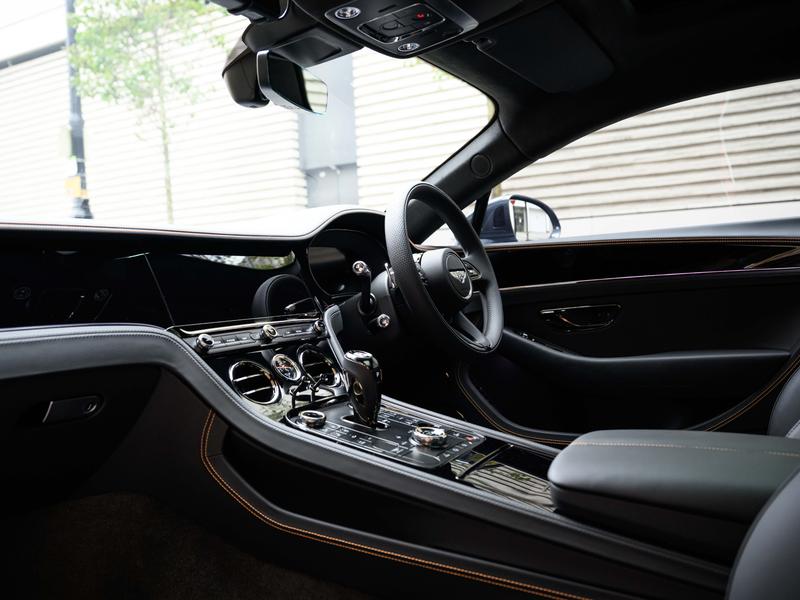 Used Bentley Continental 2025 for sale - 76265960: Photo 2