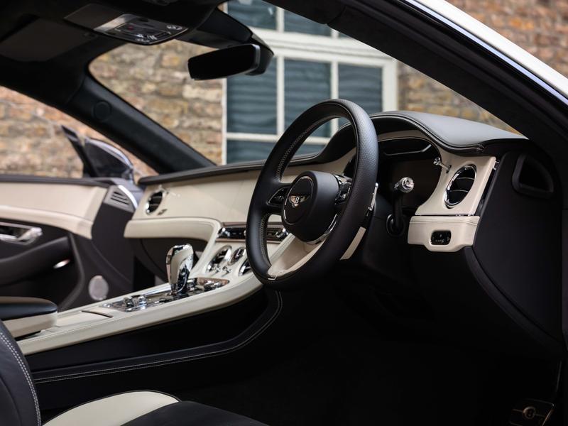 Used Bentley Continental 2023 for sale - 76649765: Photo 12