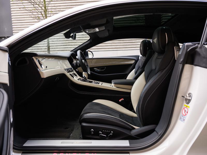 Used Bentley Continental 2023 for sale - 76649765: Photo 17