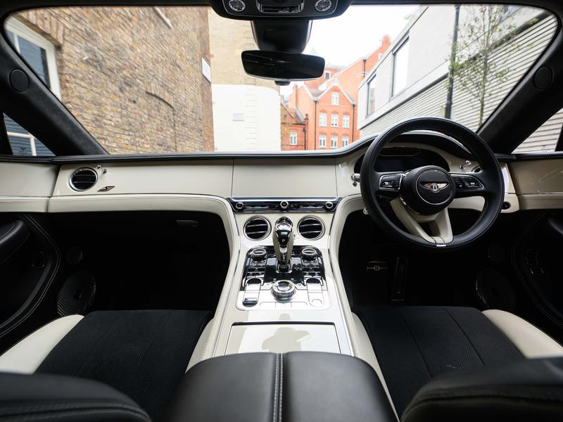 Used Bentley Continental 2023 for sale - 76649765: Photo 4