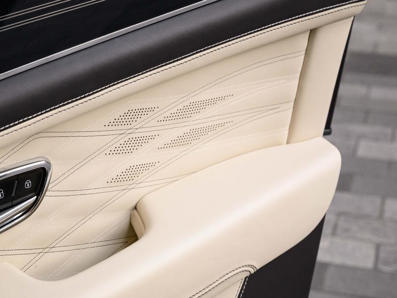 Used Bentley Bentayga 2024 for sale - 77025869: Photo 11