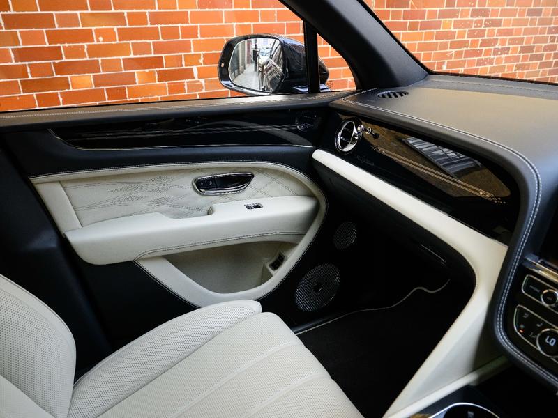 Used Bentley Bentayga 2024 for sale - 77025869: Photo 12
