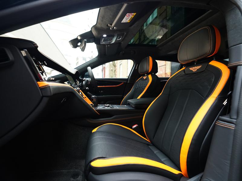 Used Bentley Flying Spur 2025 for sale - 76382379: Photo 2