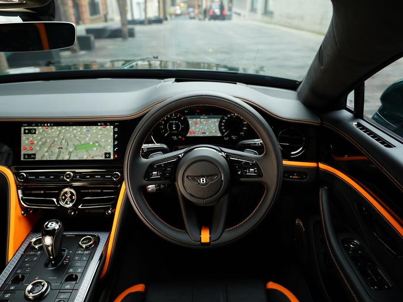 Used Bentley Flying Spur 2025 for sale - 76382379: Photo 4