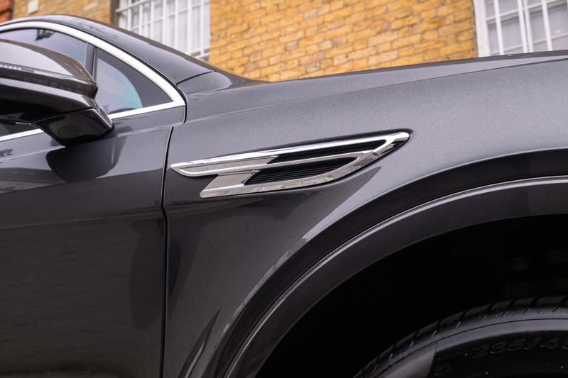 Used Bentley Bentayga 2023 for sale - 77804576: Photo 15