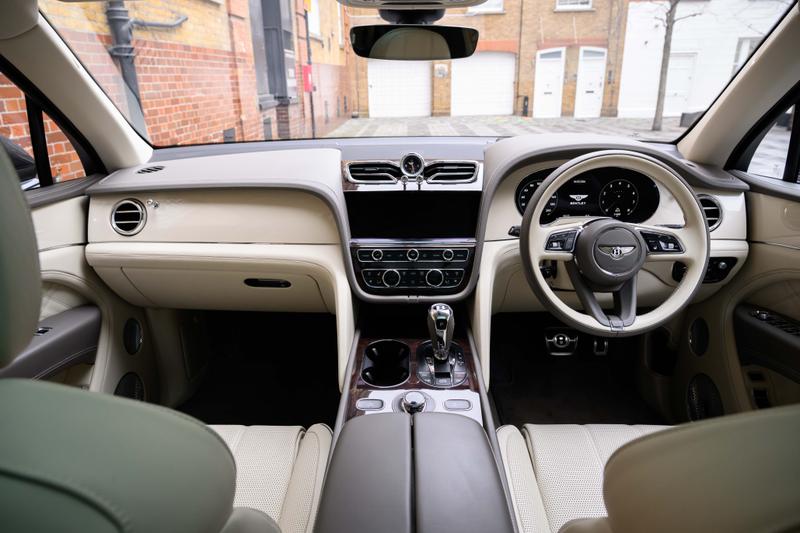 Used Bentley Bentayga 2023 for sale - 77804576: Photo 4