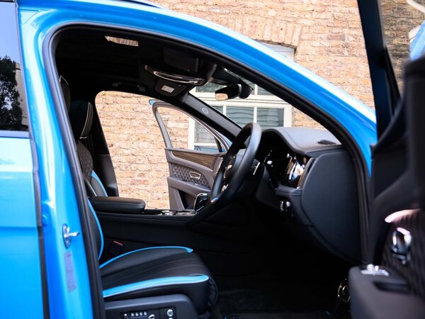 Used Bentley Bentayga 2023 for sale - 75723928: Photo 17