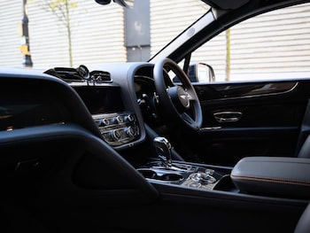 Used Bentley Bentayga 2025 for sale - 77435531: Photo