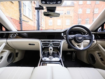 Used Bentley Flying Spur 2025 for sale - 77505785: Photo