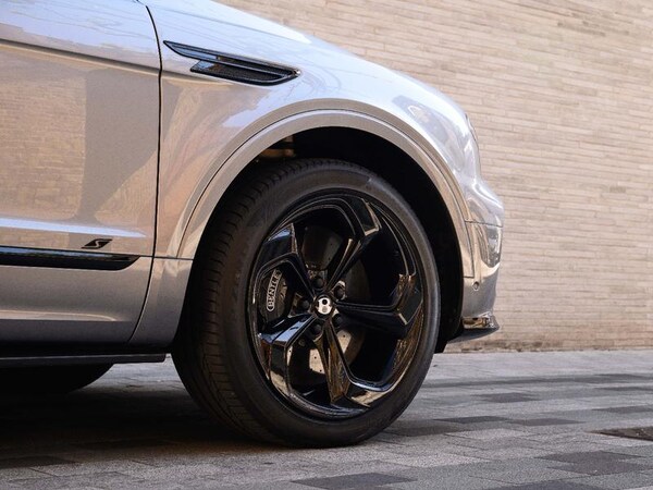 Used Bentley Bentayga 2022 for sale - 76231045: Photo 14