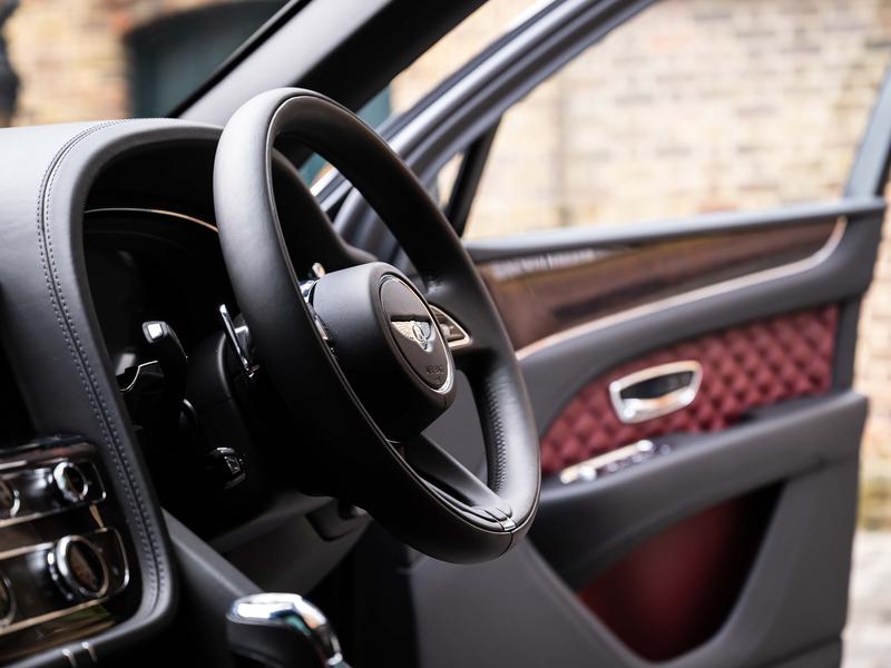 Used Bentley Bentayga 2022 for sale - 76882468: Photo 10