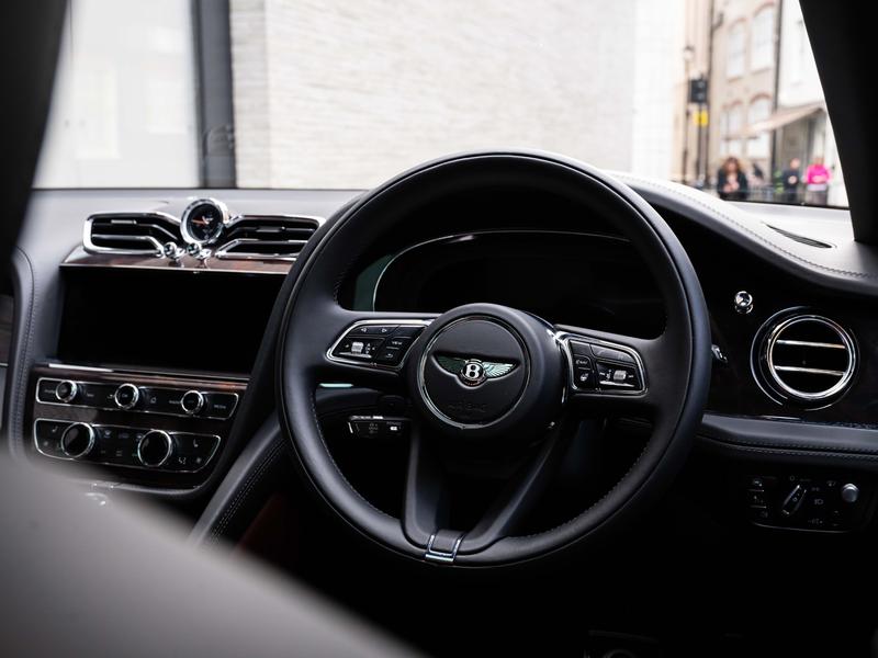 Used Bentley Bentayga 2022 for sale - 76882468: Photo 13