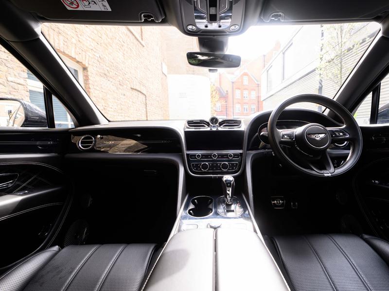 Used Bentley Bentayga 2023 for sale - 78095079: Photo 4