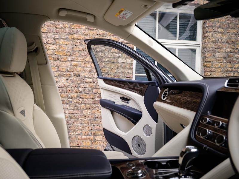 Used Bentley Bentayga 2025 for sale - 77427186: Photo 21