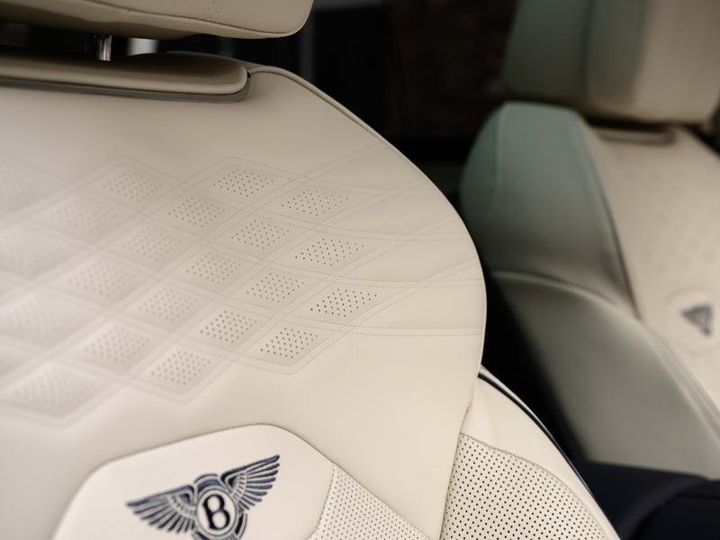 Used Bentley Bentayga 2025 for sale - 77427186: Photo 22