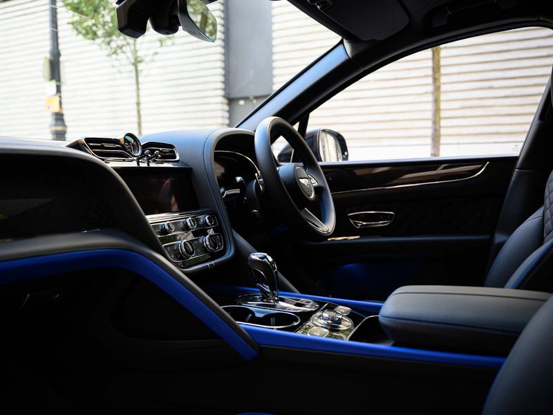 Used Bentley Bentayga 2025 for sale - 75713174: Photo 17