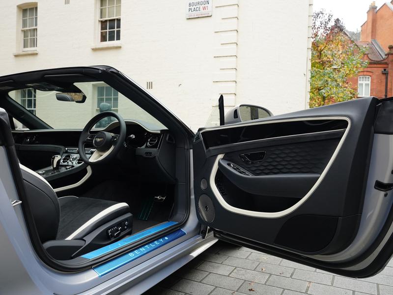 Used Bentley Continental 2025 for sale - 76382383: Photo 23