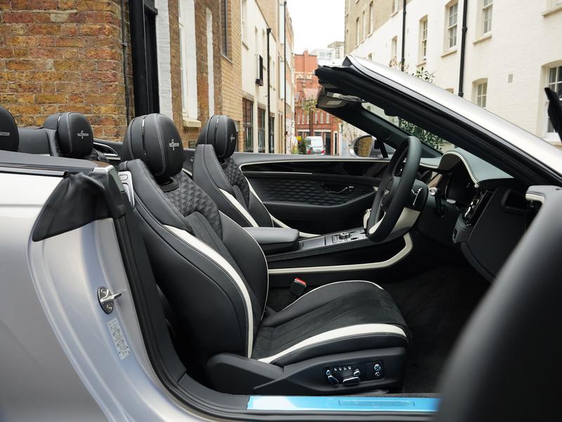 Used Bentley Continental 2025 for sale - 76382383: Photo 24