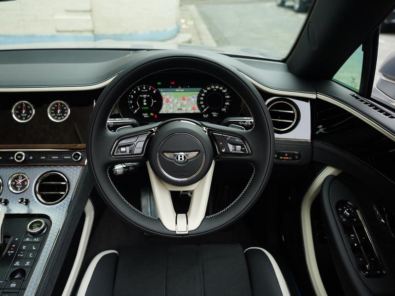 Used Bentley Continental 2025 for sale - 76382383: Photo 4