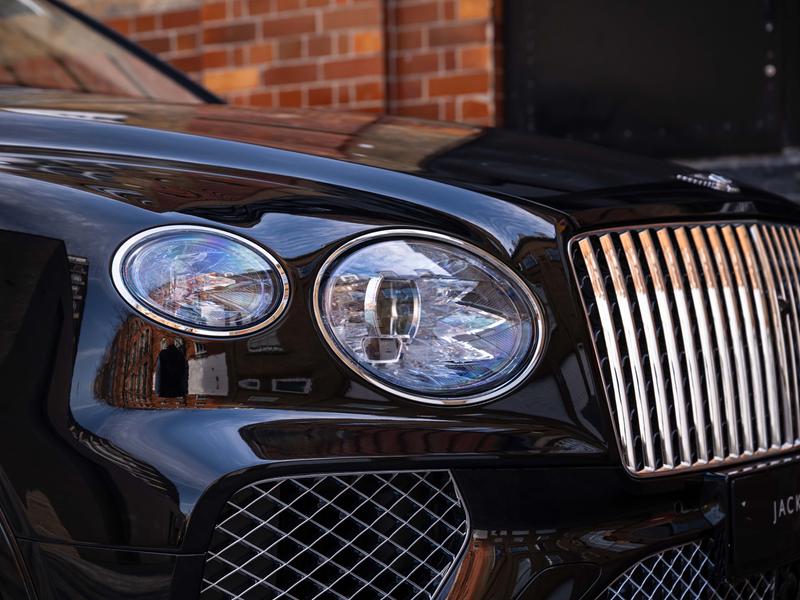 Used Bentley Bentayga 2025 for sale - 76036276: Photo 12