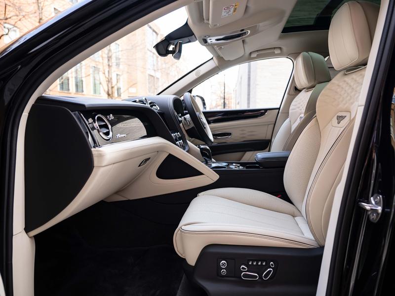 Used Bentley Bentayga 2025 for sale - 76036276: Photo 18