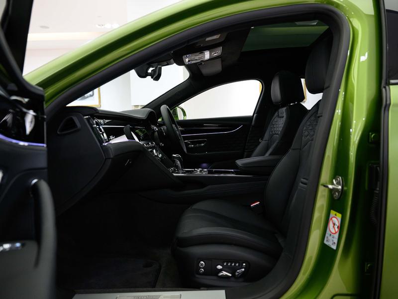 Used Bentley Flying Spur 2025 for sale - 76776800: Photo 14