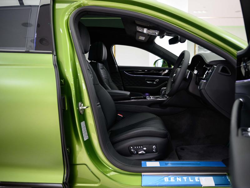 Used Bentley Flying Spur 2025 for sale - 76776800: Photo 15