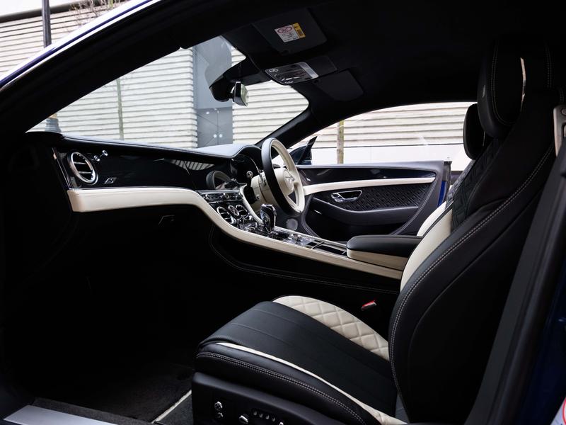 Used Bentley Continental 2024 for sale - 77192860: Photo 11