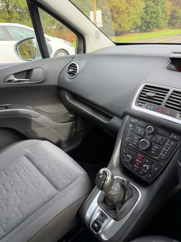 Used Vauxhall Meriva 2015 for sale - 76281346: Photo 22