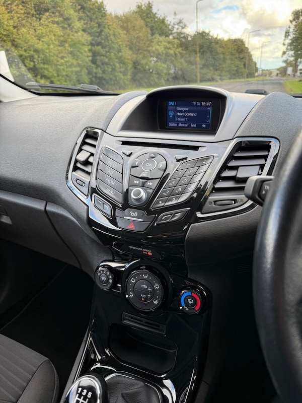 Used Ford Fiesta 2016 for sale - 75948094: Photo 21