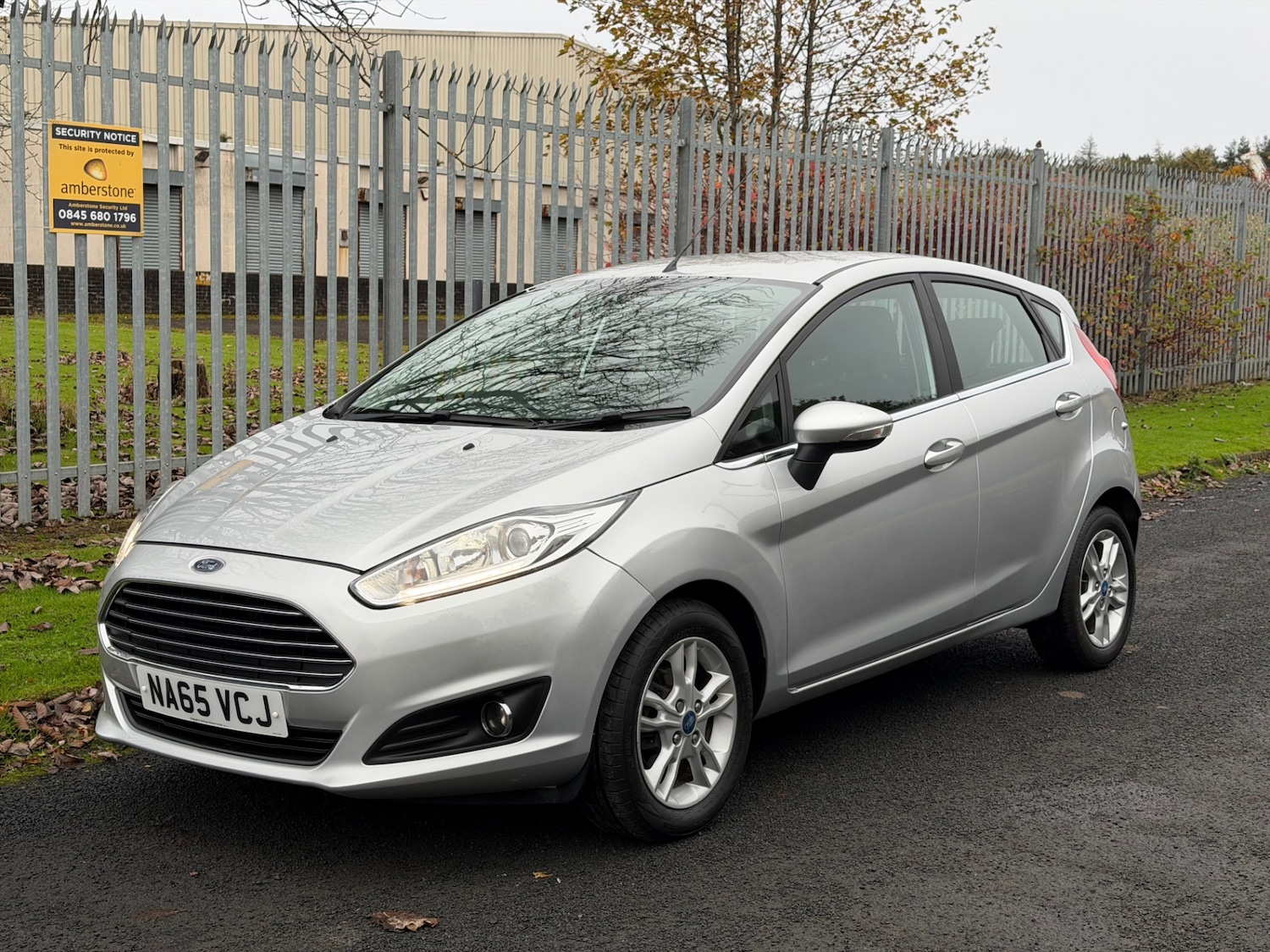 Used Ford Fiesta 2015 for sale - 76378950: Photo 2