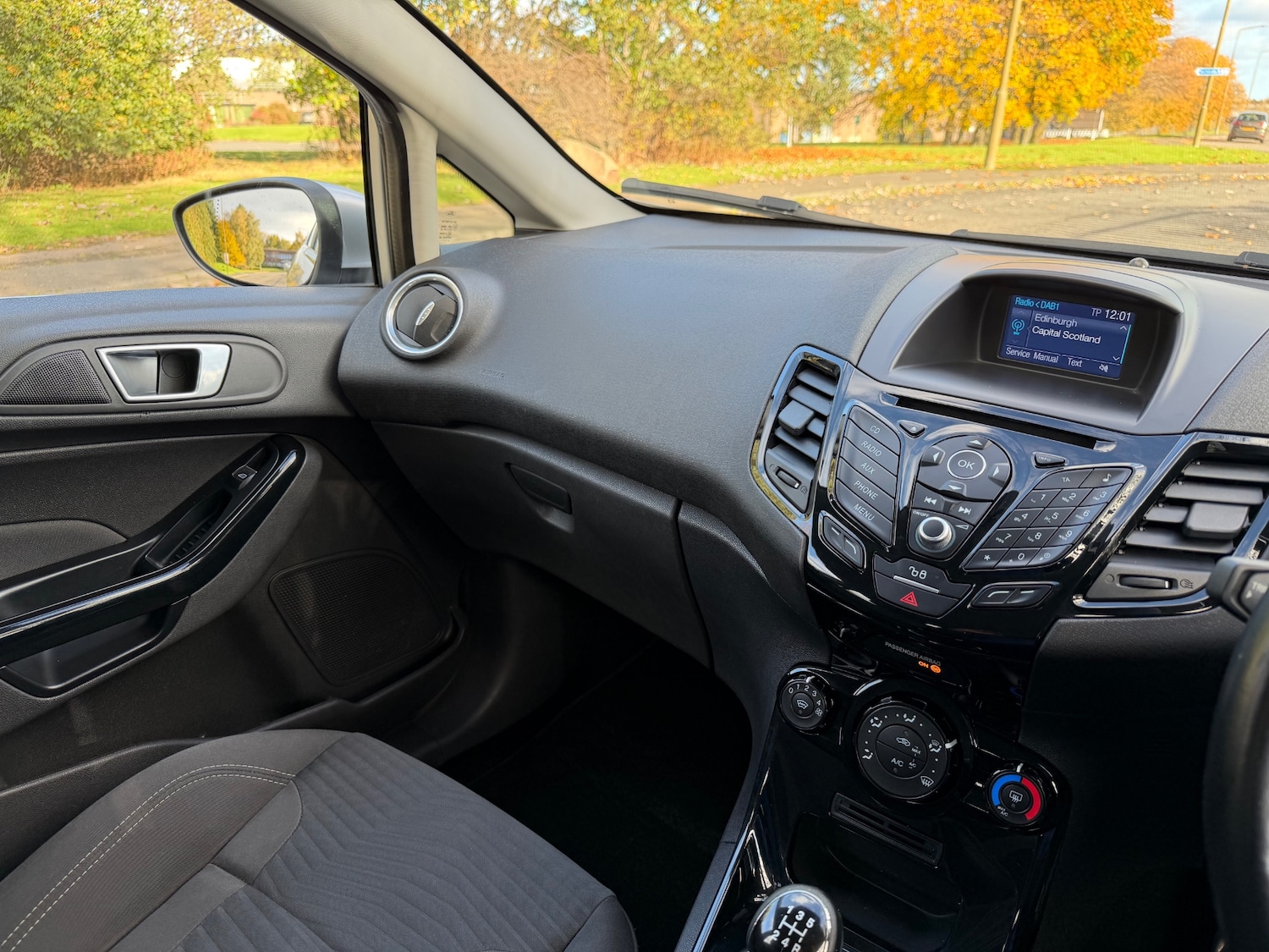 Used Ford Fiesta 2015 for sale - 76378950: Photo 20