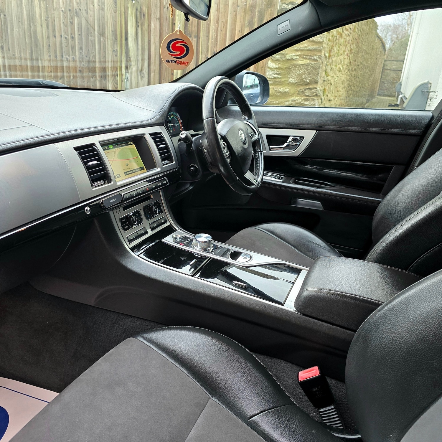 Used Jaguar XF 2014 for sale - 77258656: Photo 18