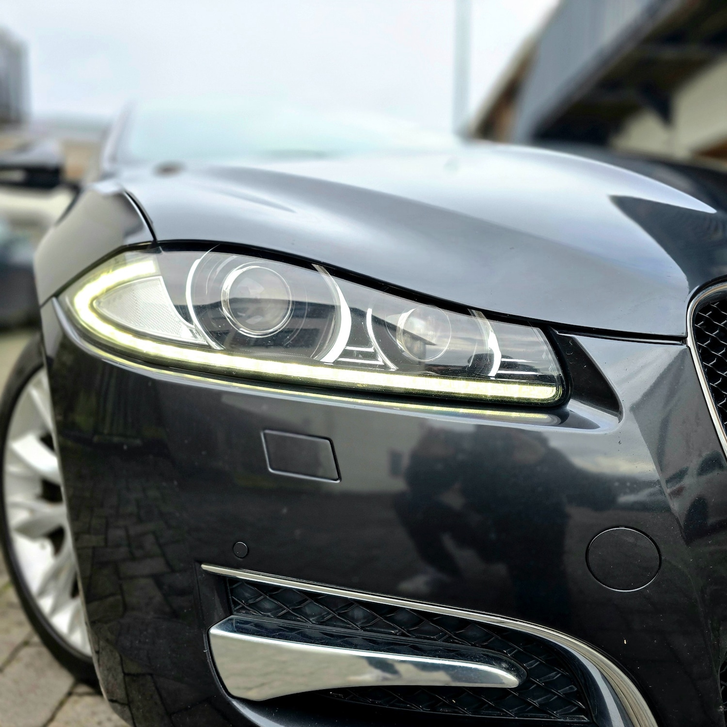 Used Jaguar XF 2014 for sale - 77258656: Photo 3