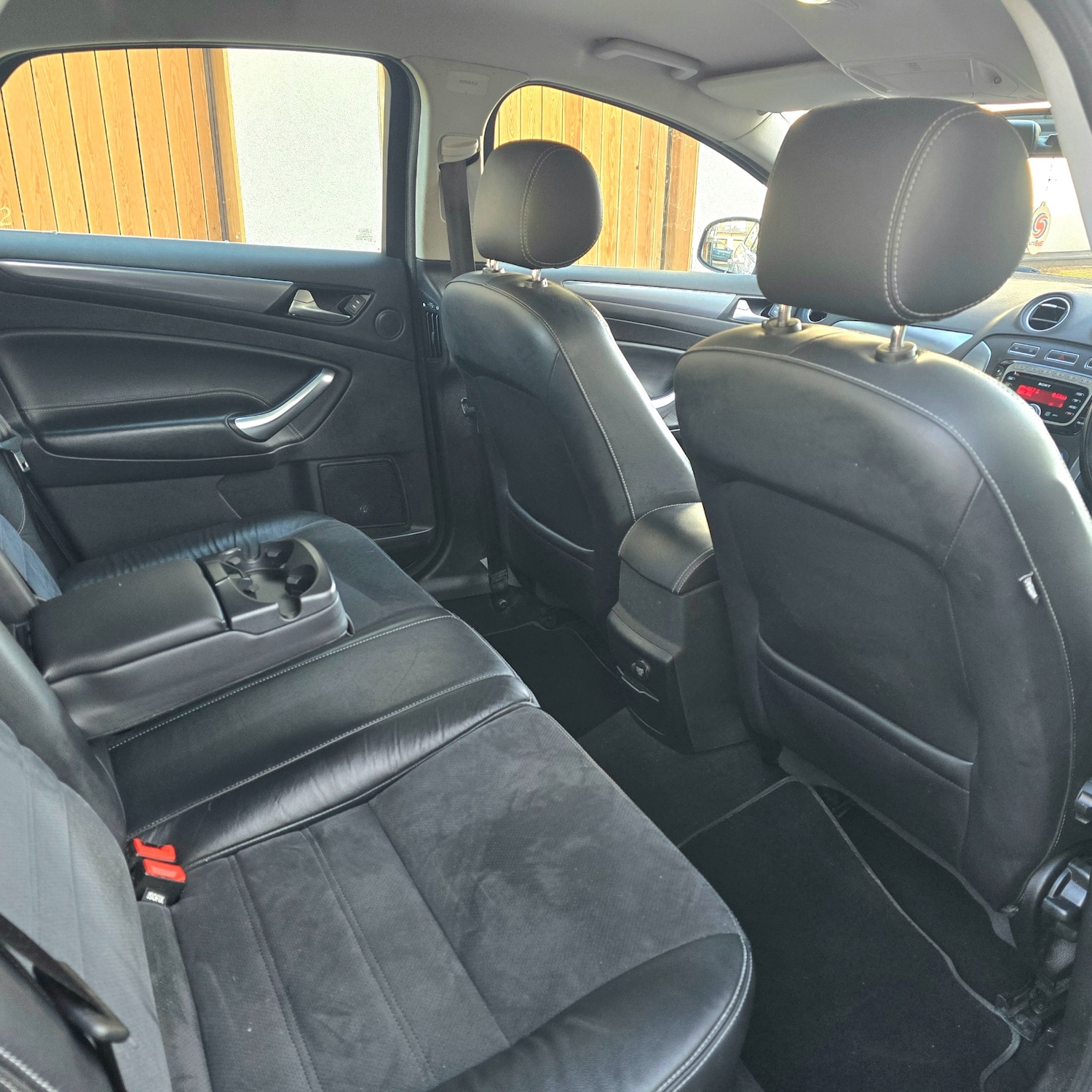 Used Ford Mondeo 2010 for sale - 77393586: Photo 14