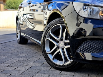 Used Mercedes-Benz A-Class 2013 for sale - 79511862: Photo