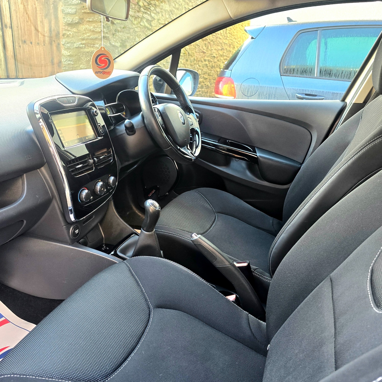 Used Renault Clio 2014 for sale - 77257585: Photo 14