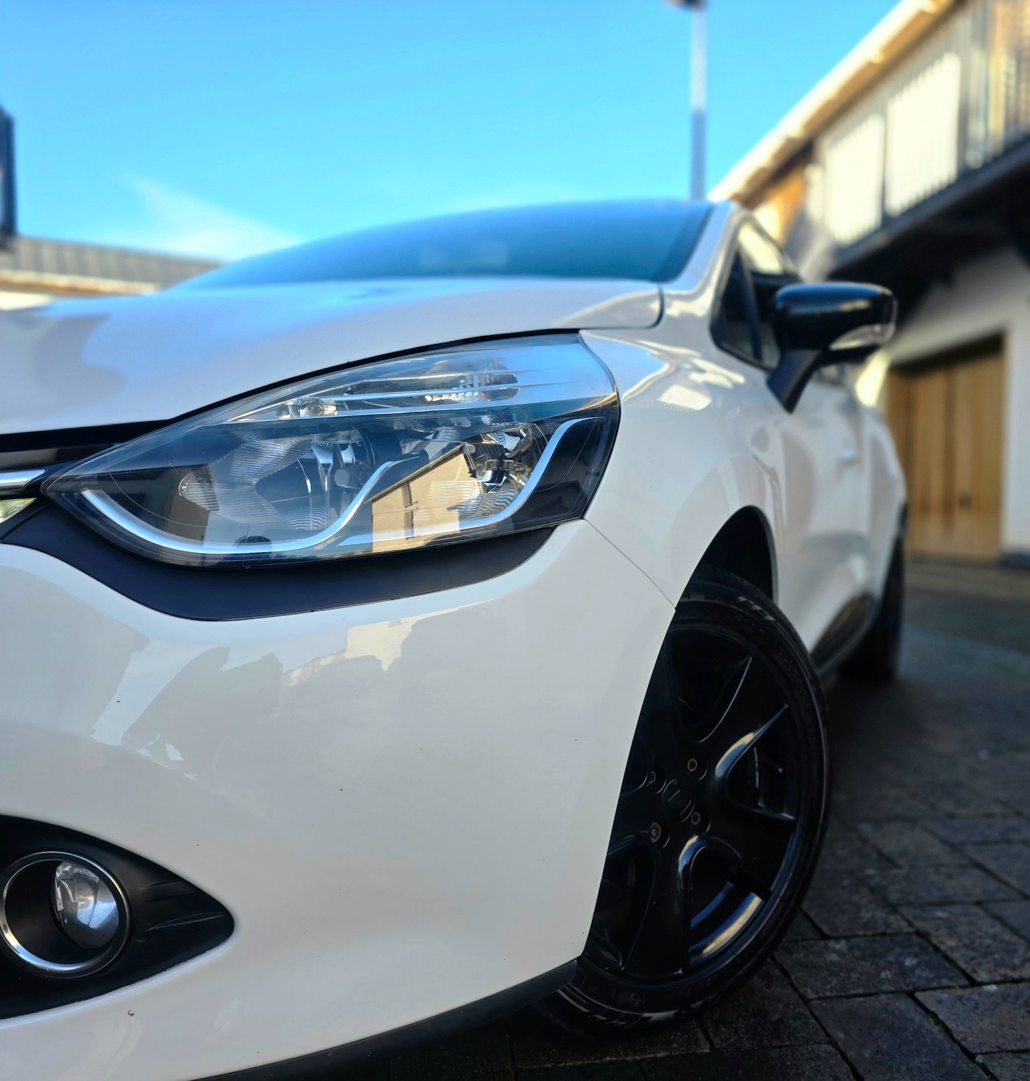 Used Renault Clio 2014 for sale - 77257585: Photo 3