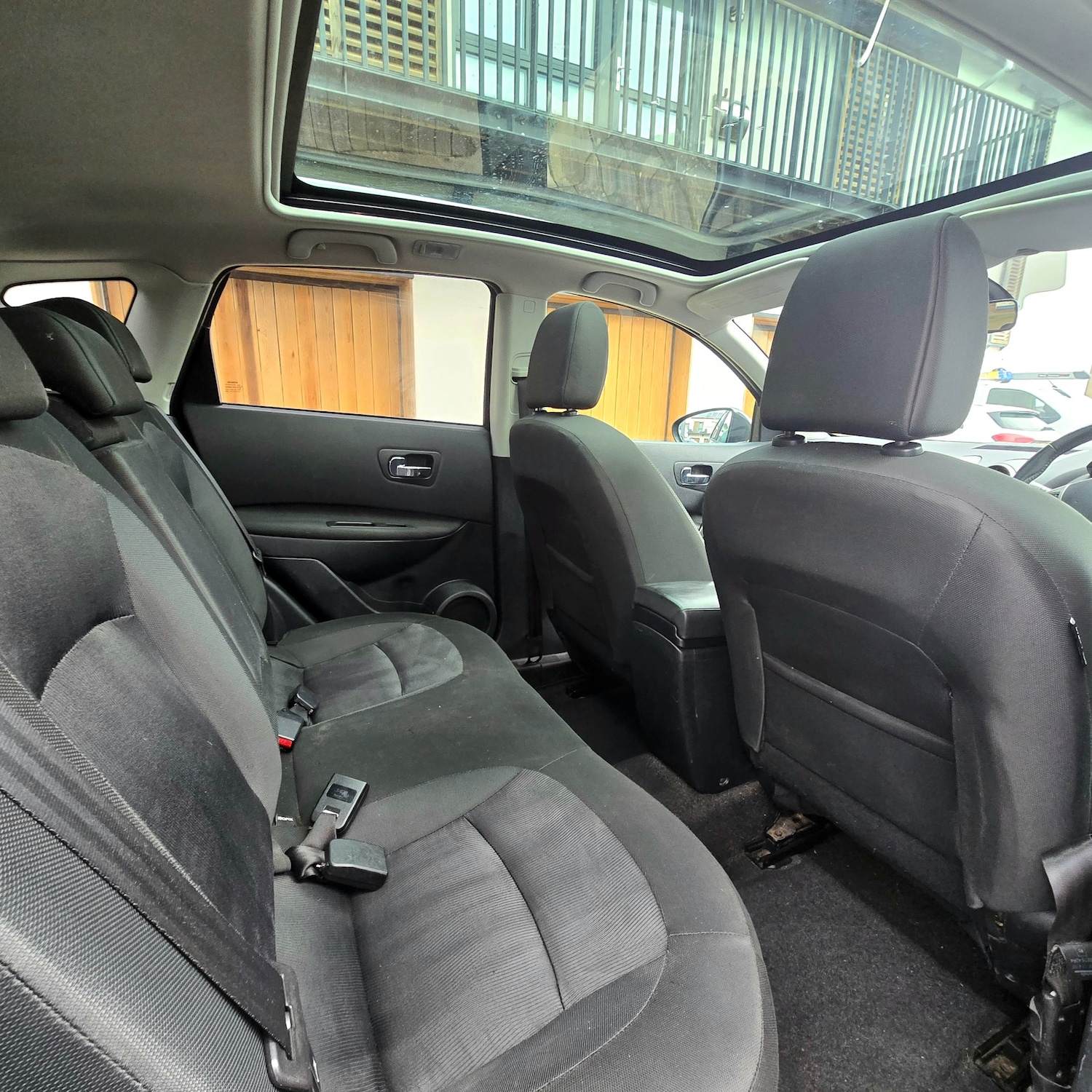 Used Nissan Qashqai 2012 for sale - 77323702: Photo 15