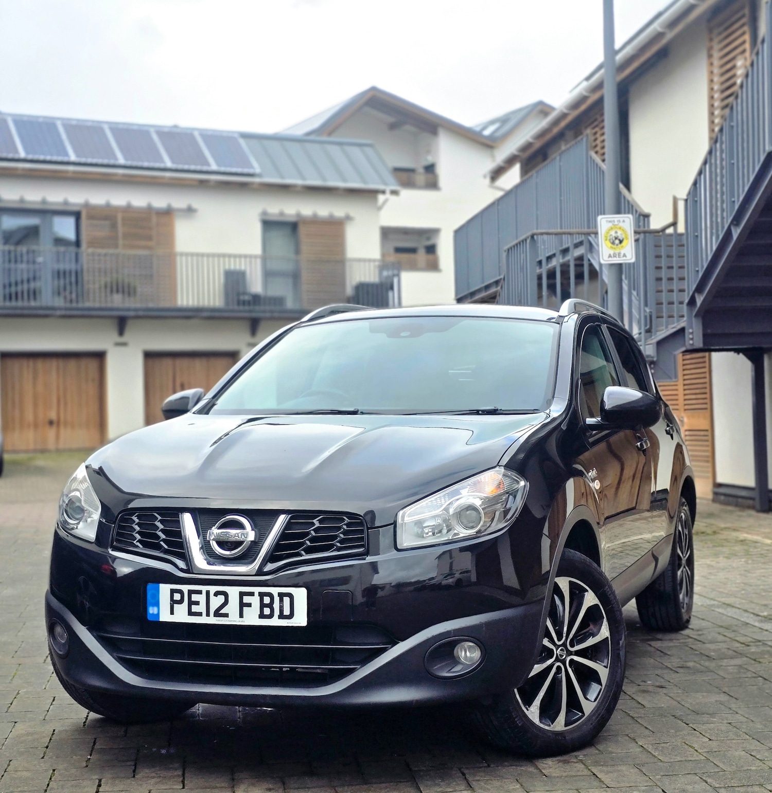 Used Nissan Qashqai 2012 for sale - 77323702: Photo 2