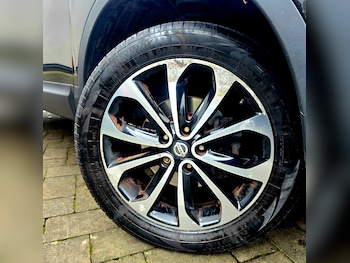 Used Nissan Qashqai 2012 for sale - 77323702: Photo