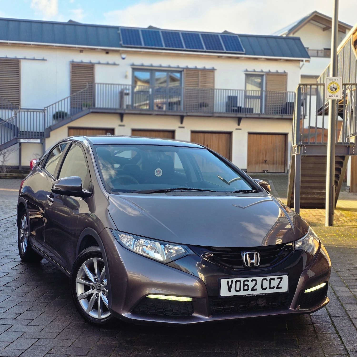 Used Honda Civic 2012 for sale - 77280647: Photo 2