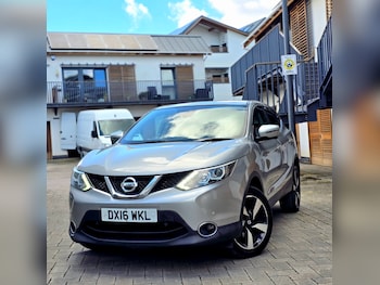Used Nissan Qashqai 2016 for sale - 77897954: Photo