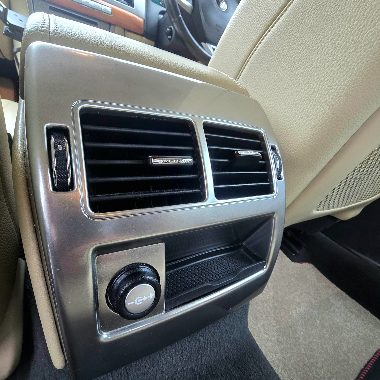 Used Jaguar XF 2013 for sale - 78134923: Photo 27