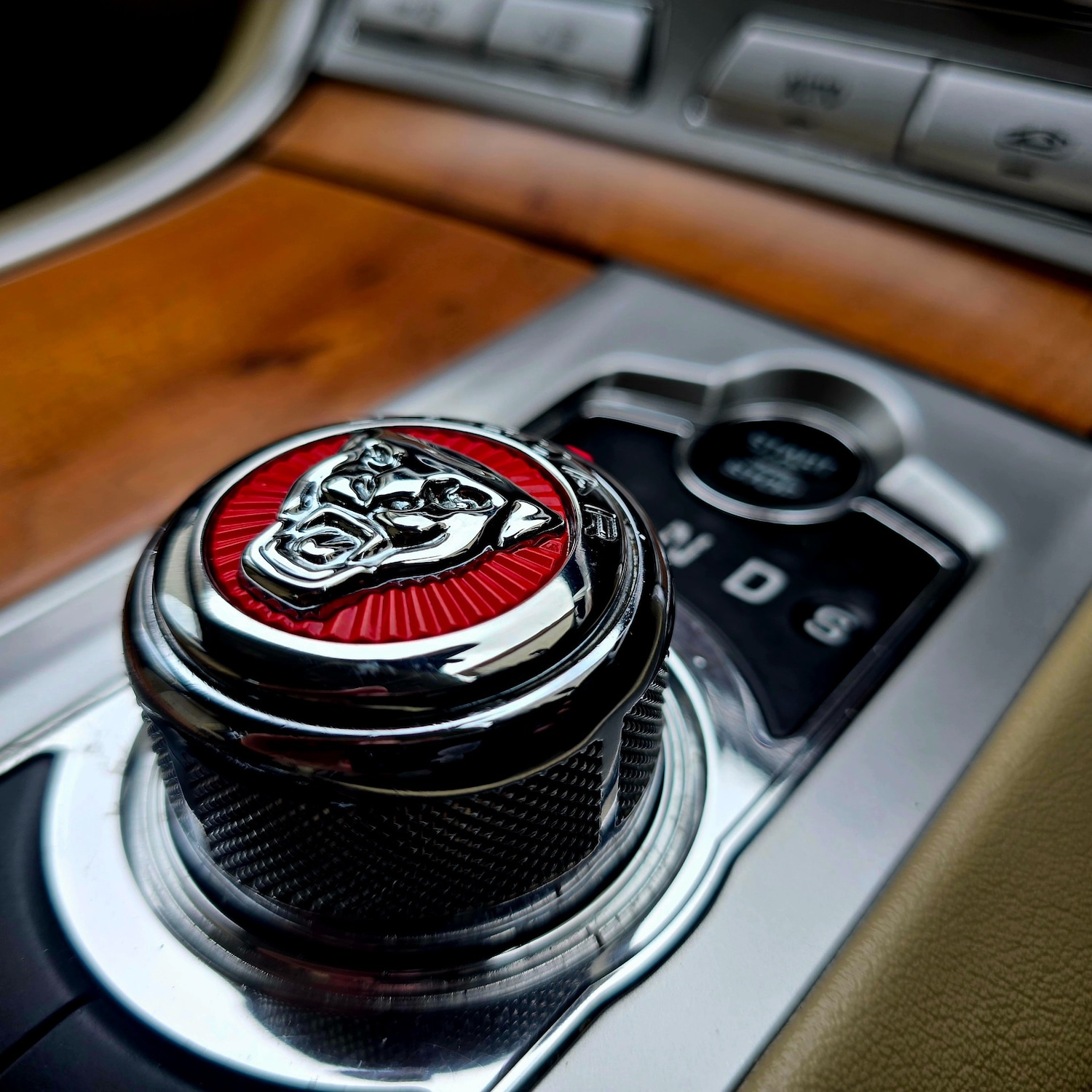 Used Jaguar XF 2013 for sale - 78134923: Photo 38