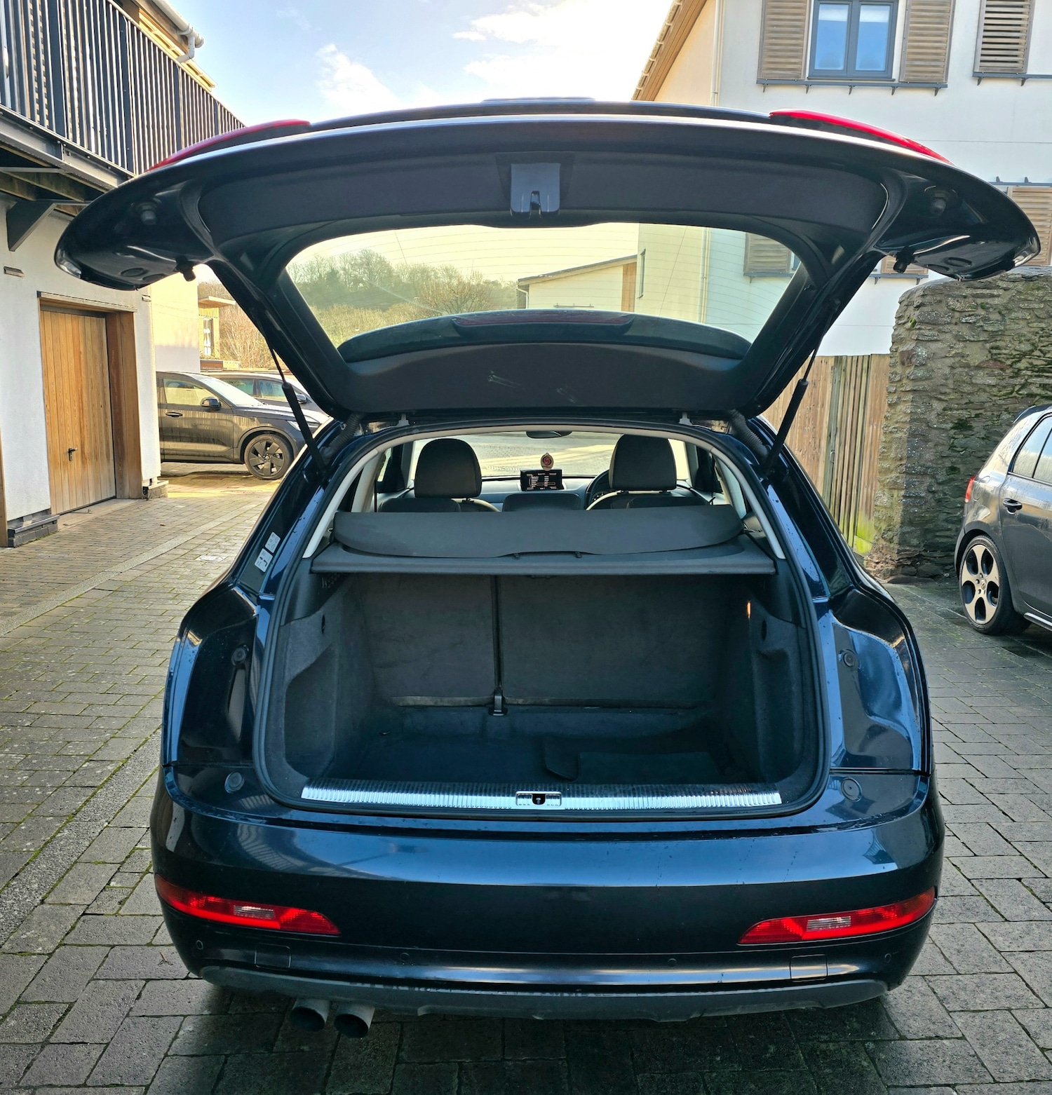 Used Audi Q3 2012 for sale - 77595730: Photo 10